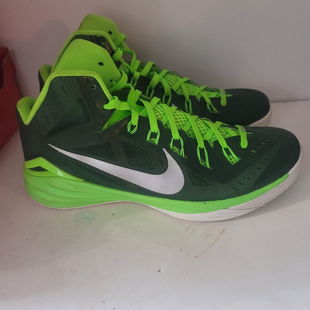 Nike sneakers men